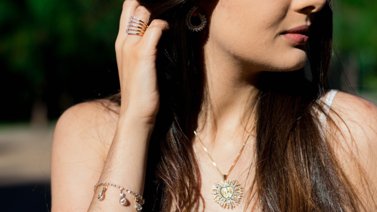 women gold jewelry