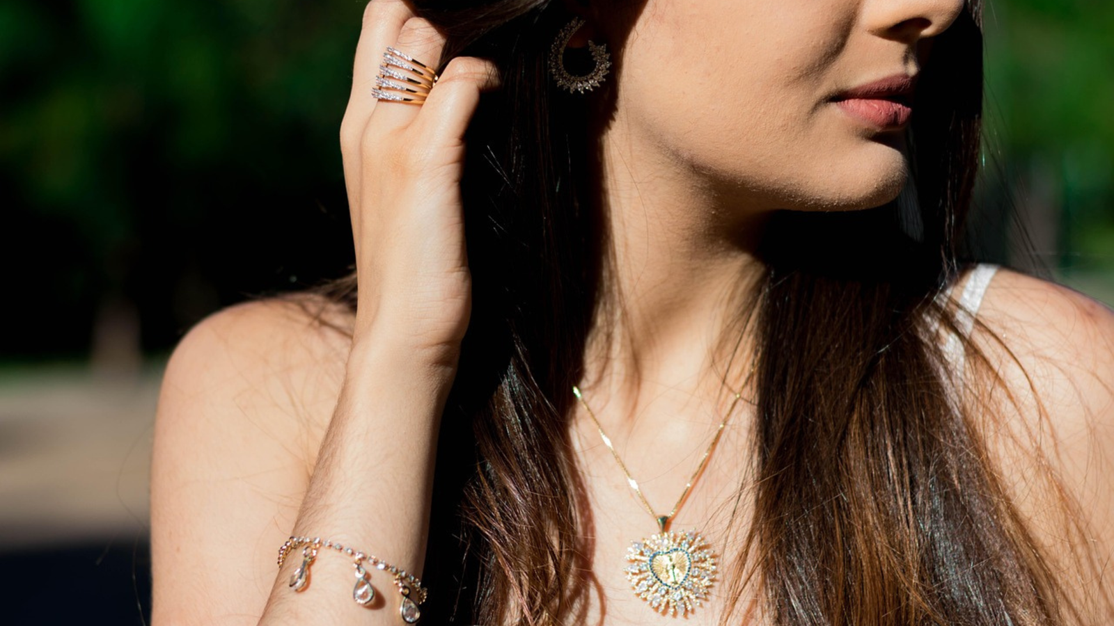 women gold jewelry