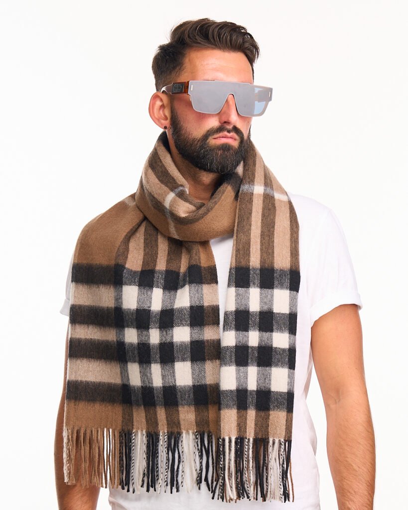 Cashmere Scarf signature gift box
