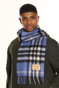 Soft cashmere scarves made in Scotland